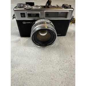 Yashica Electro 35 GSN Silver Black 35mm Film Camera Color Yashinon DX Lens